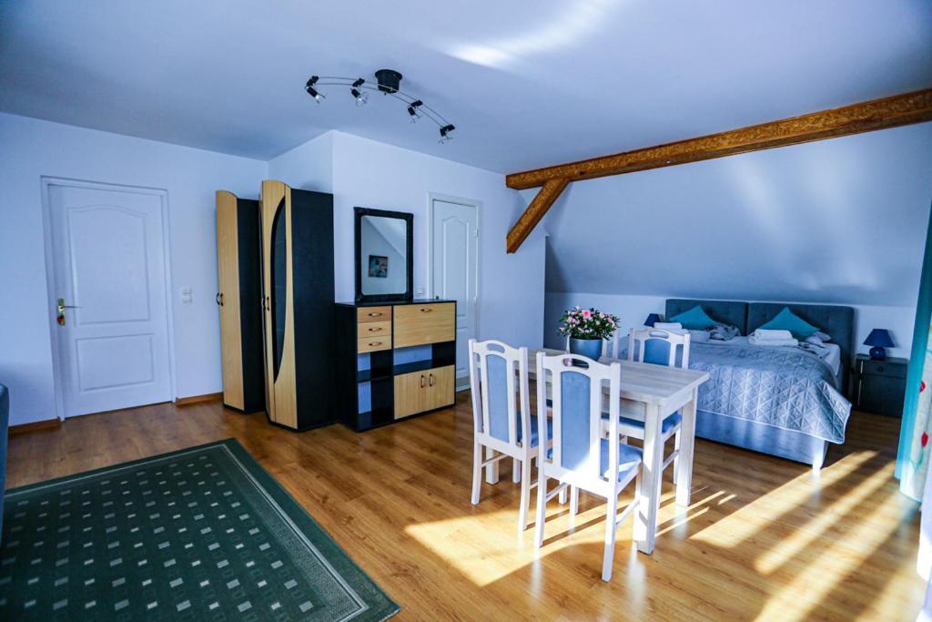 Villa Nadmorska Leba Centrum Eksteriør billede